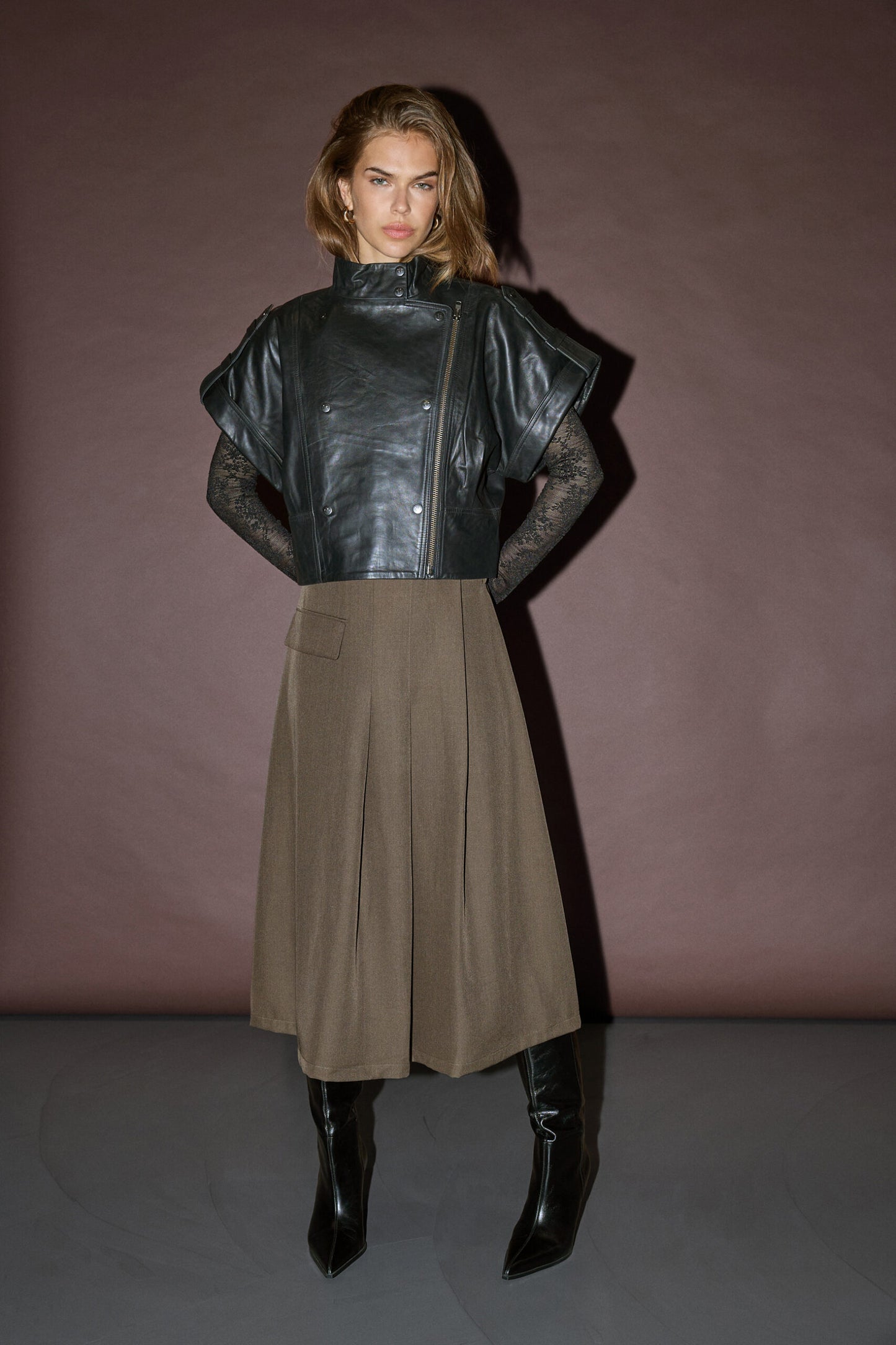 Phoebe leather