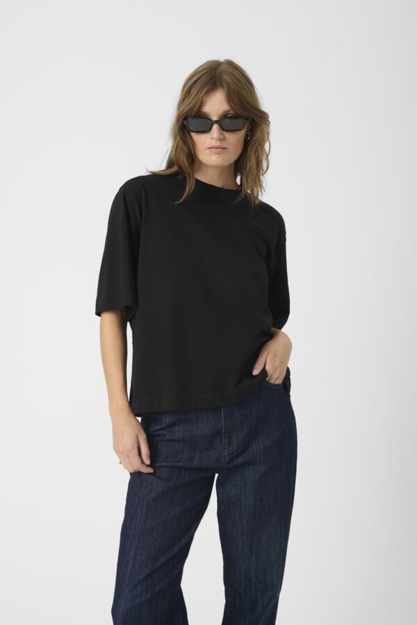 Jina basic tee