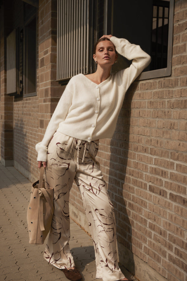 Clero flared printed pant