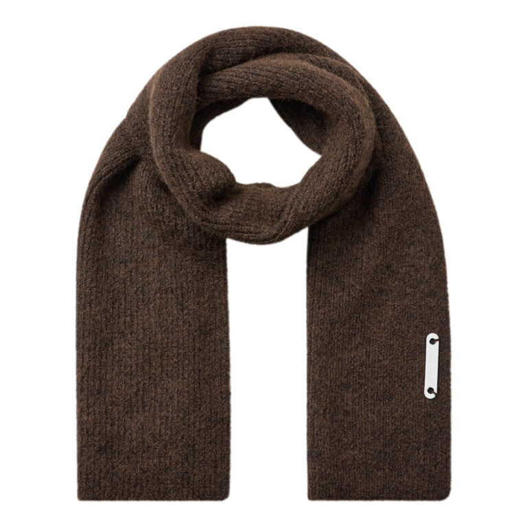 Gina SCARF