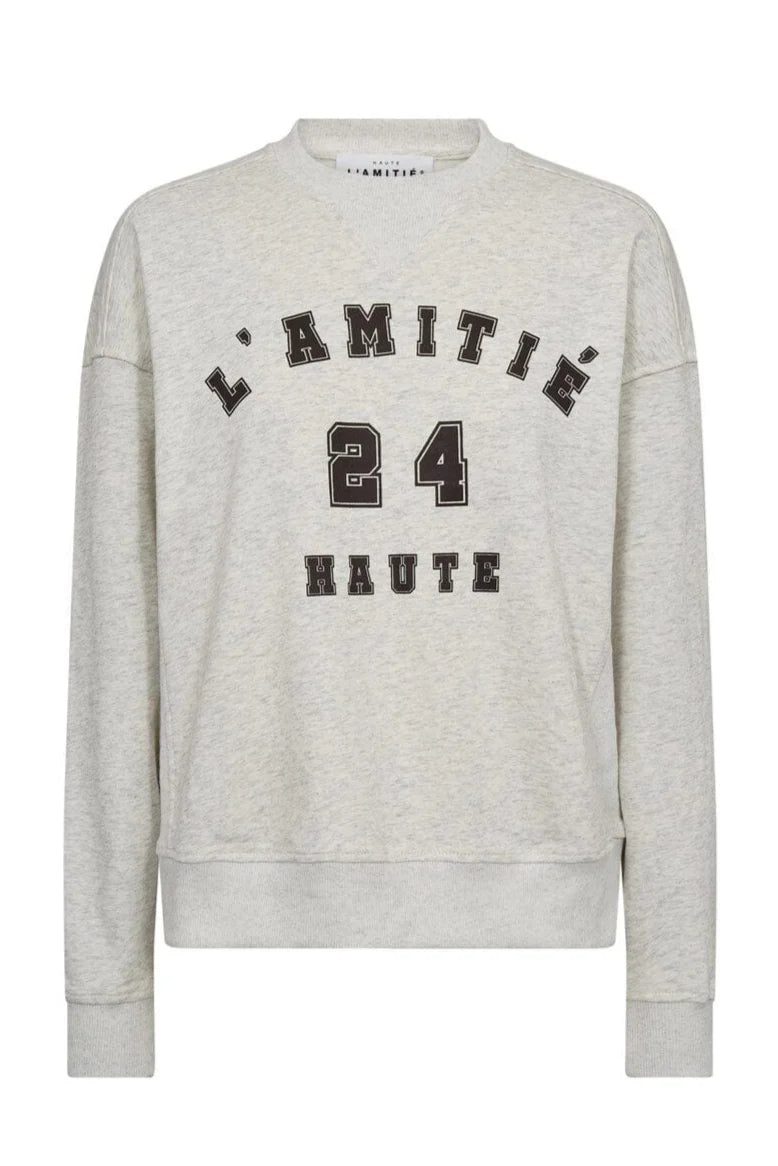 College curve sweat