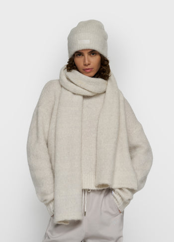 Hairy knit scarf lurex
