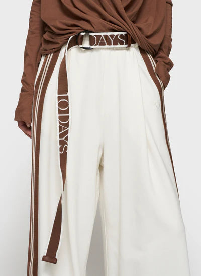 Logo belt