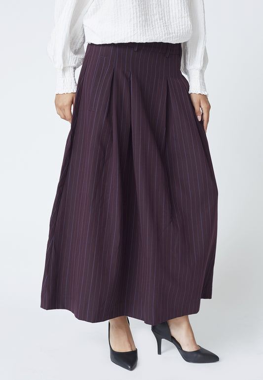 Anya pinstreep plum
