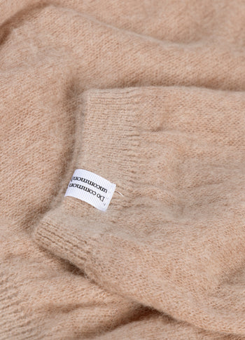 Thin knit sweater fudge