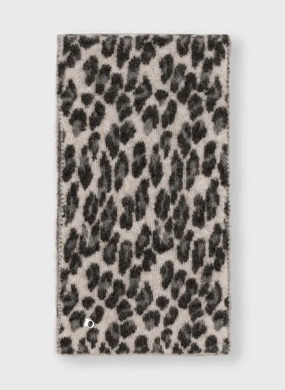 Knit scarf leopard