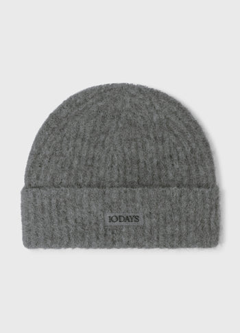 Hairy beanie