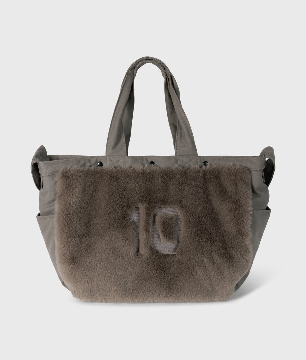 Fluffy shopper