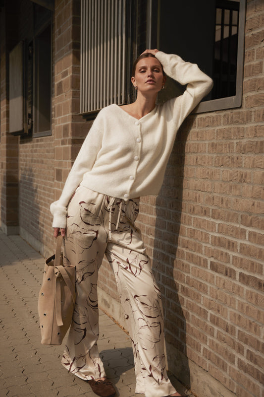 Clero flared printed pant