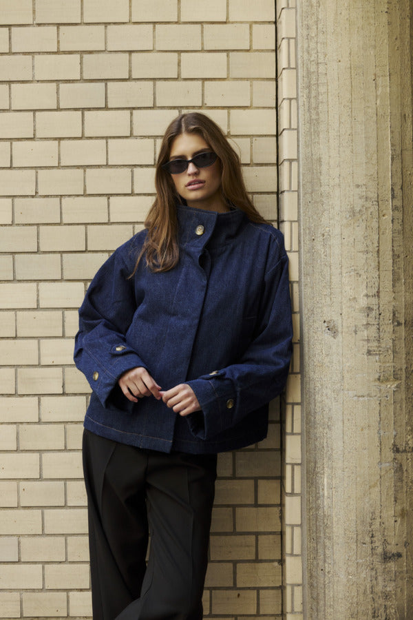 Jannine padded jkt
