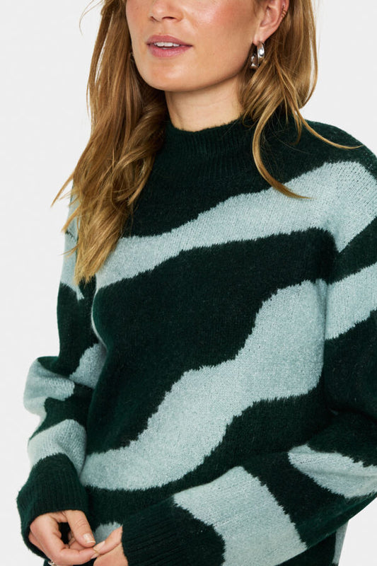 Mallie pull