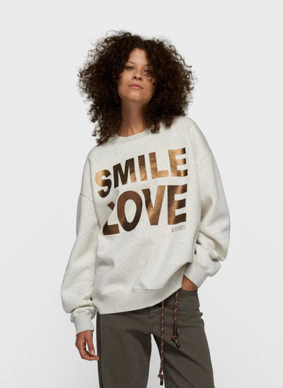 Statement sweater smile love
