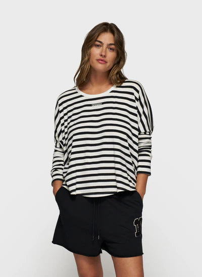 Loose long sleeve tee