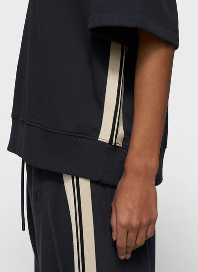 Short sleeve sweater patch