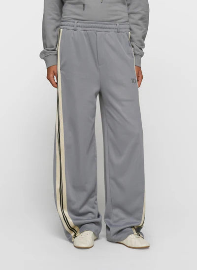 Barrel track pants