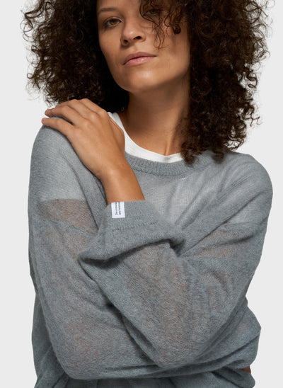 Thin knit sweater
