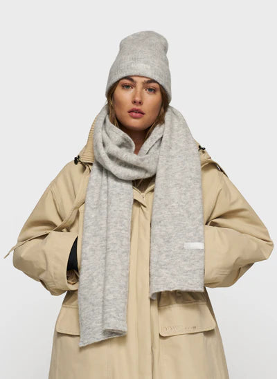 Soft hairy scarf