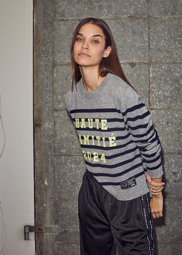 Cash stripe logo knit