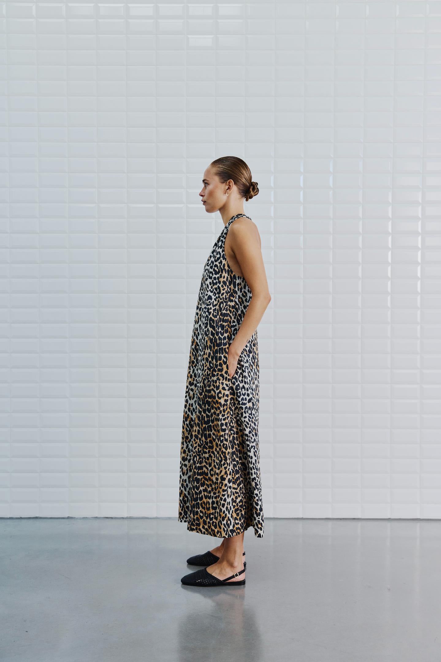 Amina talia midi dress